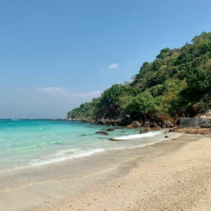 Mare și plajă